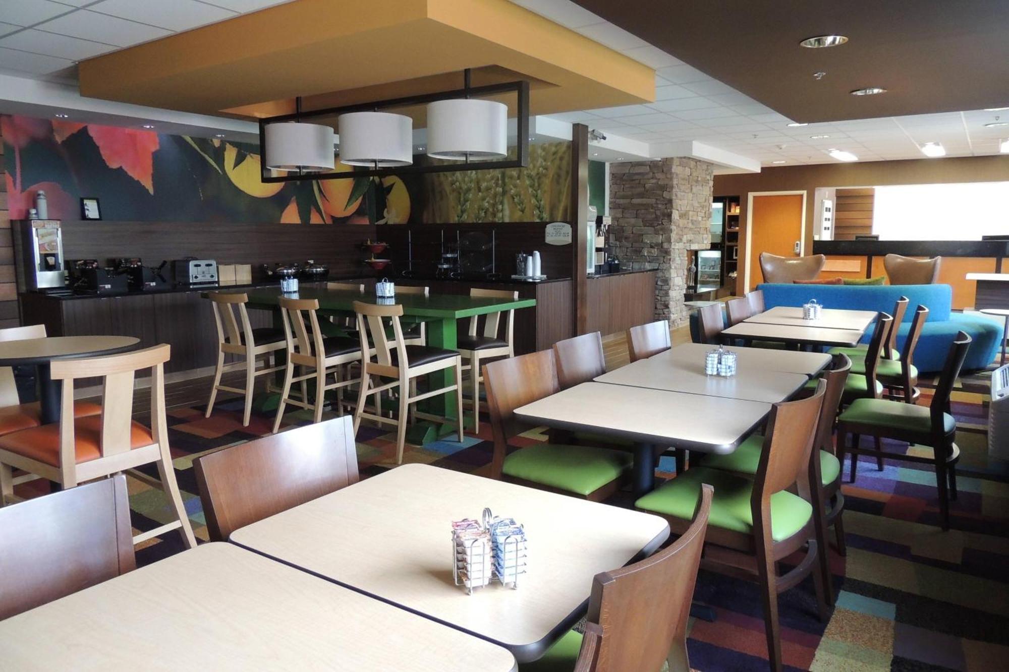 Fairfield Inn Indianapolis South Southport Экстерьер фото